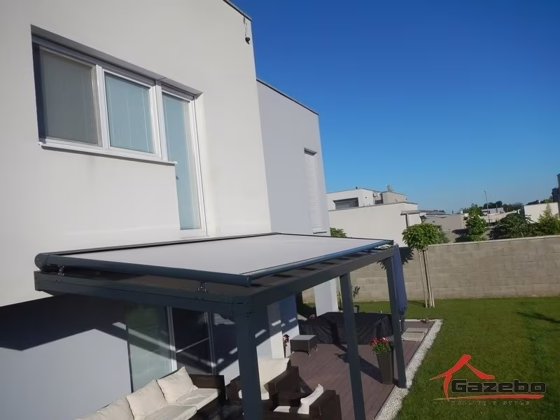 Antracit Top Class pergola homlokzati árnyékolóval